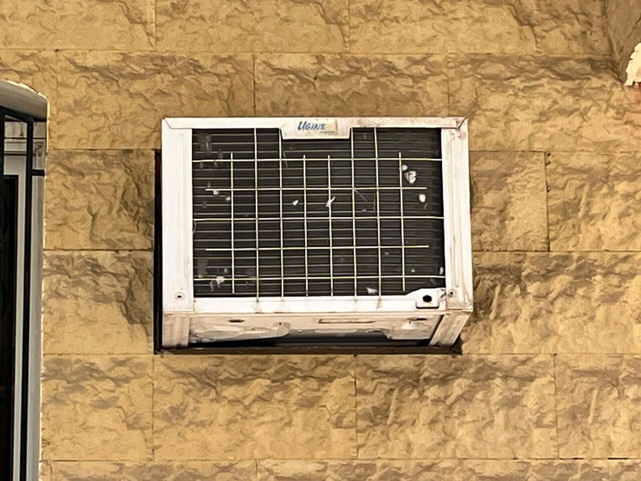 Madinah, Air Conditioners, SAR 650,  Ugine A/c For Sale