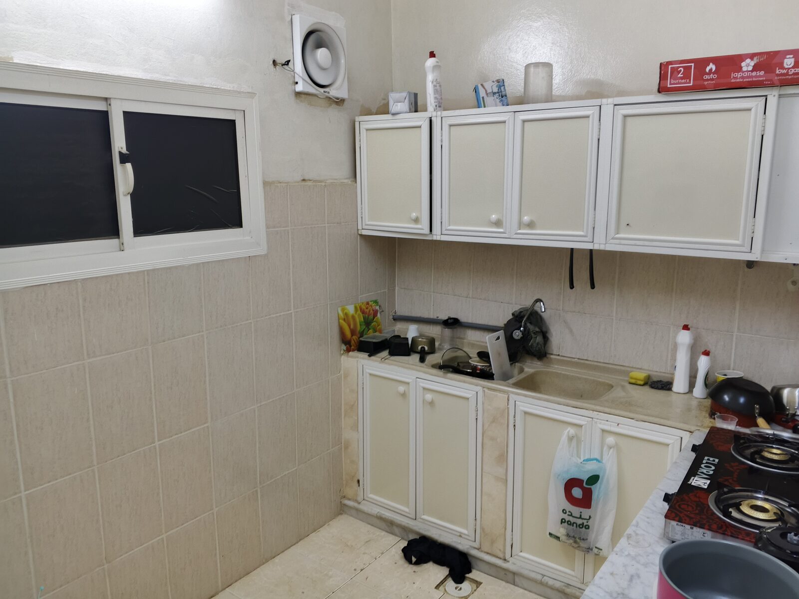 Yanbu, Apartments, Flats, Houses & Villas, SAR 900/month,  1 BR,  Furnished Room For Rent &ndash; Bachelor Only (Yanbu)