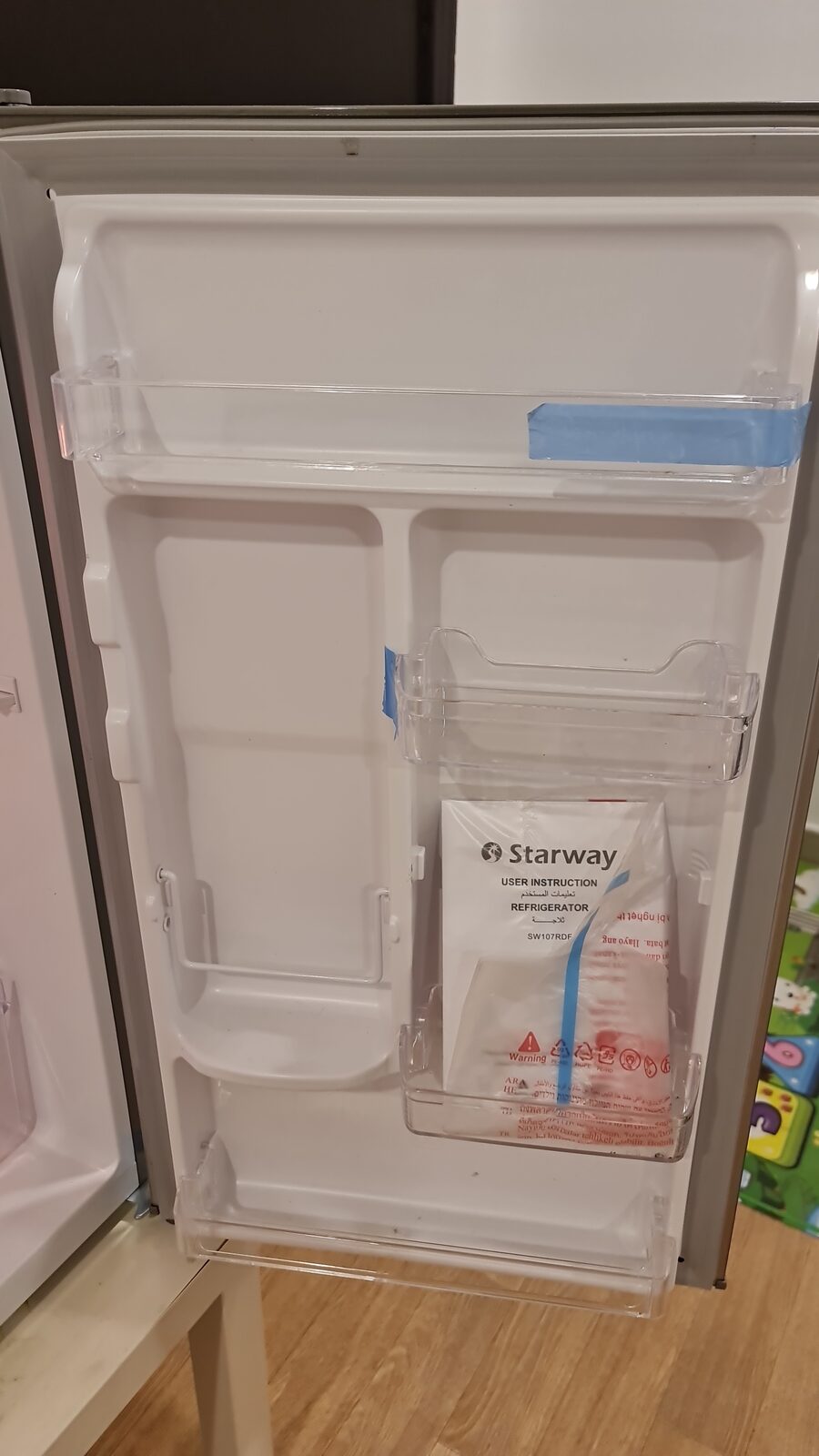 Riyadh, Appliances, SAR 300,  Fridge For Sale Just Like New And Un Used. 89 Liters With Freezer