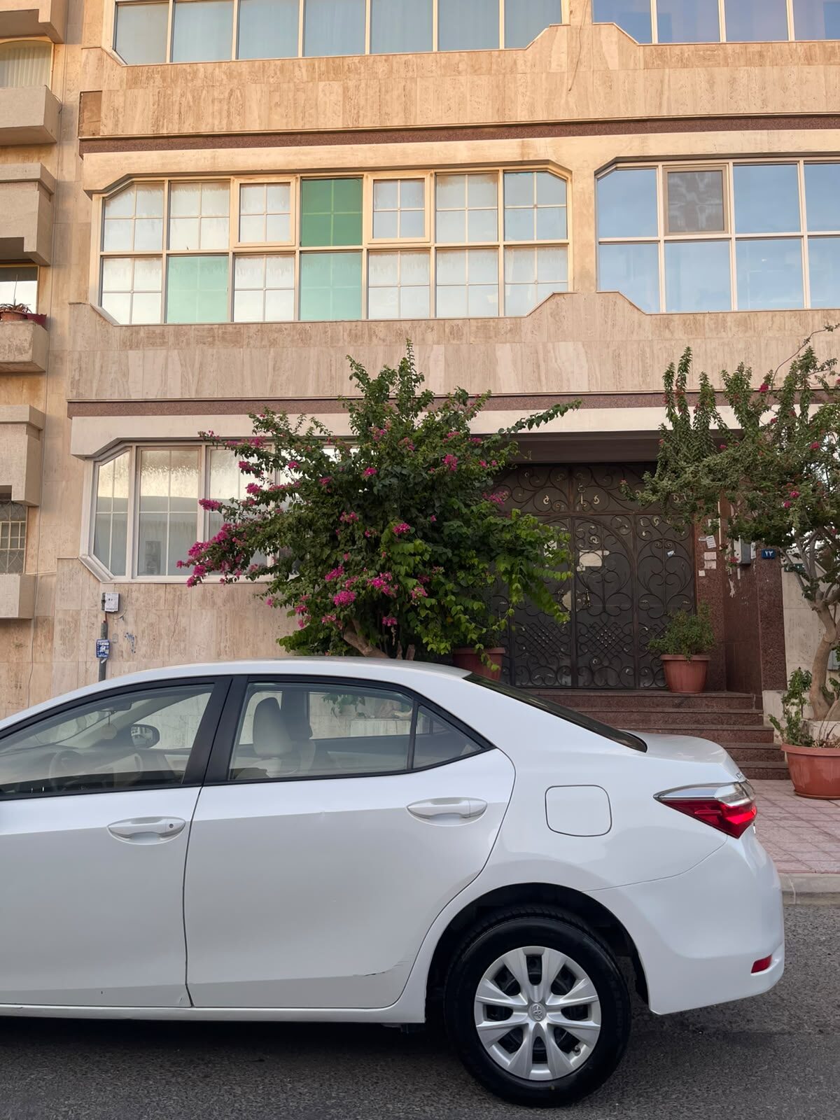 Jeddah, Vehicles, Cars & Trucks , SAR 37500,  Toyota Corolla,  2017,  Automatic,  130000 KM,   Model  130km