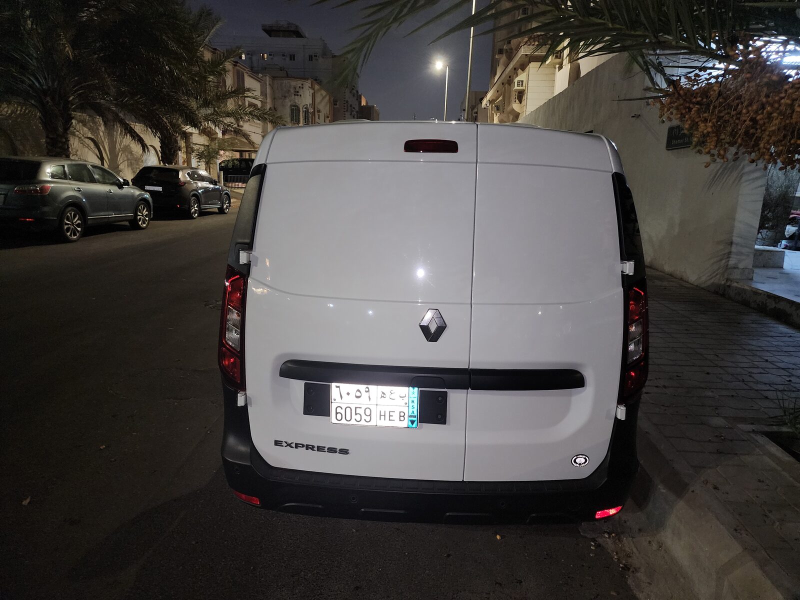 Jeddah, Vehicles, Cars & Trucks , SAR 48,  Renault Express Van (cargo/panel Van),  2024,  Manual,  1600 KM,  Renault Express Van,  Only, Like New