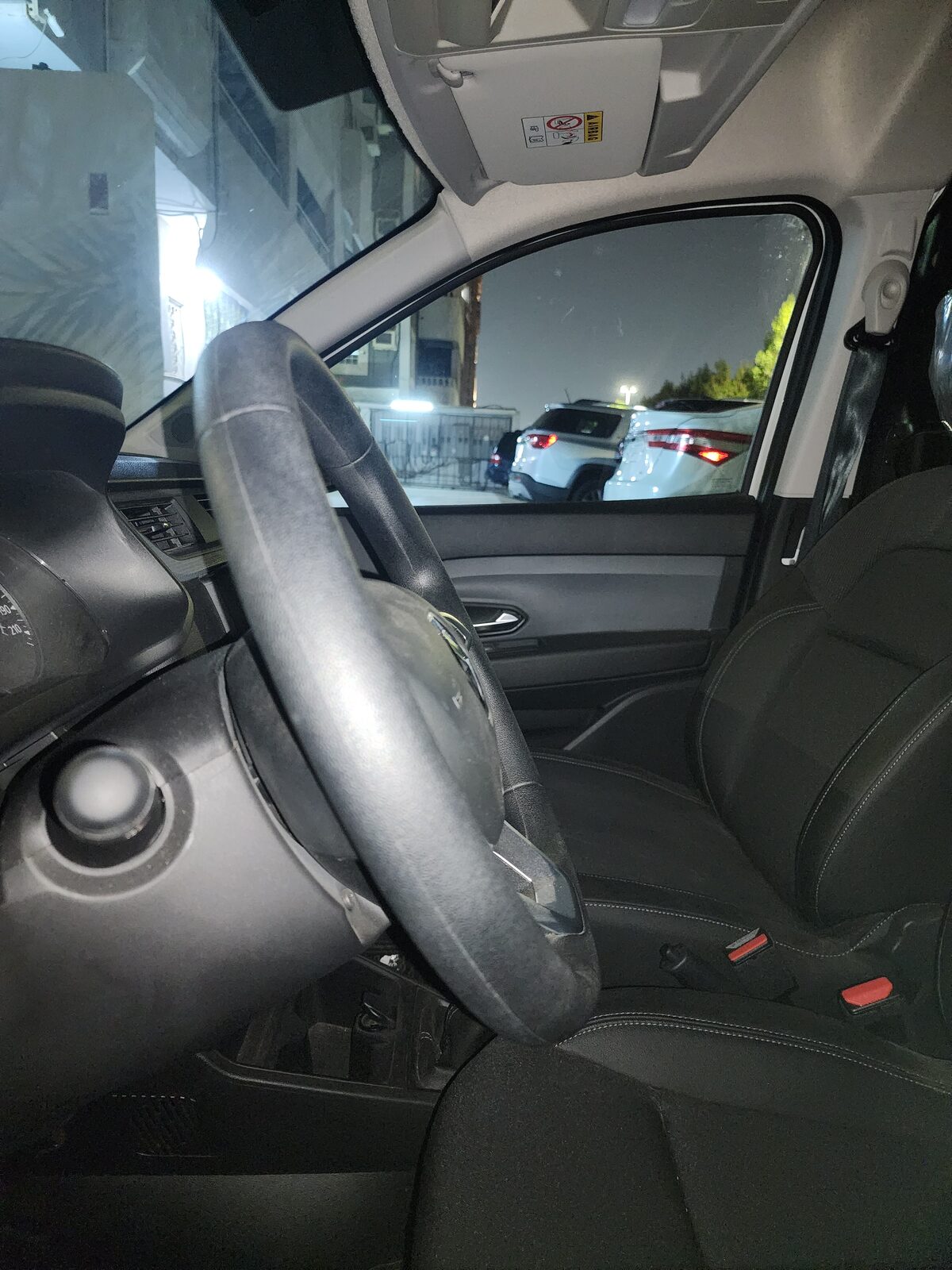 Jeddah, Vehicles, Cars & Trucks , SAR 48,  Renault Express Van (cargo/panel Van),  2024,  Manual,  1600 KM,  Renault Express Van,  Only, Like New
