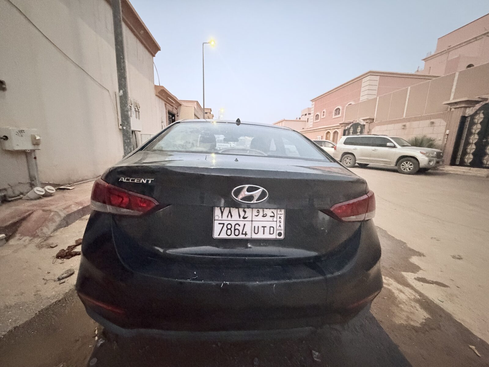 Riyadh, Vehicles, Cars & Trucks , SAR 23000,  2019,  2019,  Automatic,  400000 KM,  Accent Auto  Urgent Selling