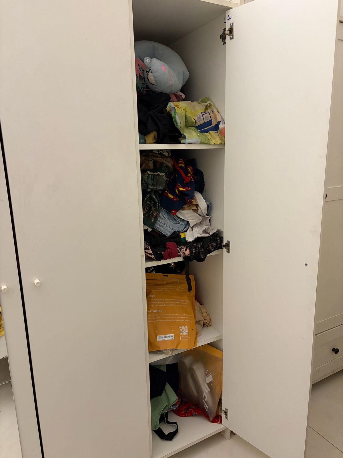 Al Safa, Furniture, SAR 450,  IKEA KLEPPSTAD - 3 Doors Wardrobe