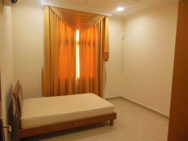 Hidd, Villas, BHD 500,  180 Sq. Meter,  Hidd Area 3 Bedroom Semi Furnished Villa Available For Rent