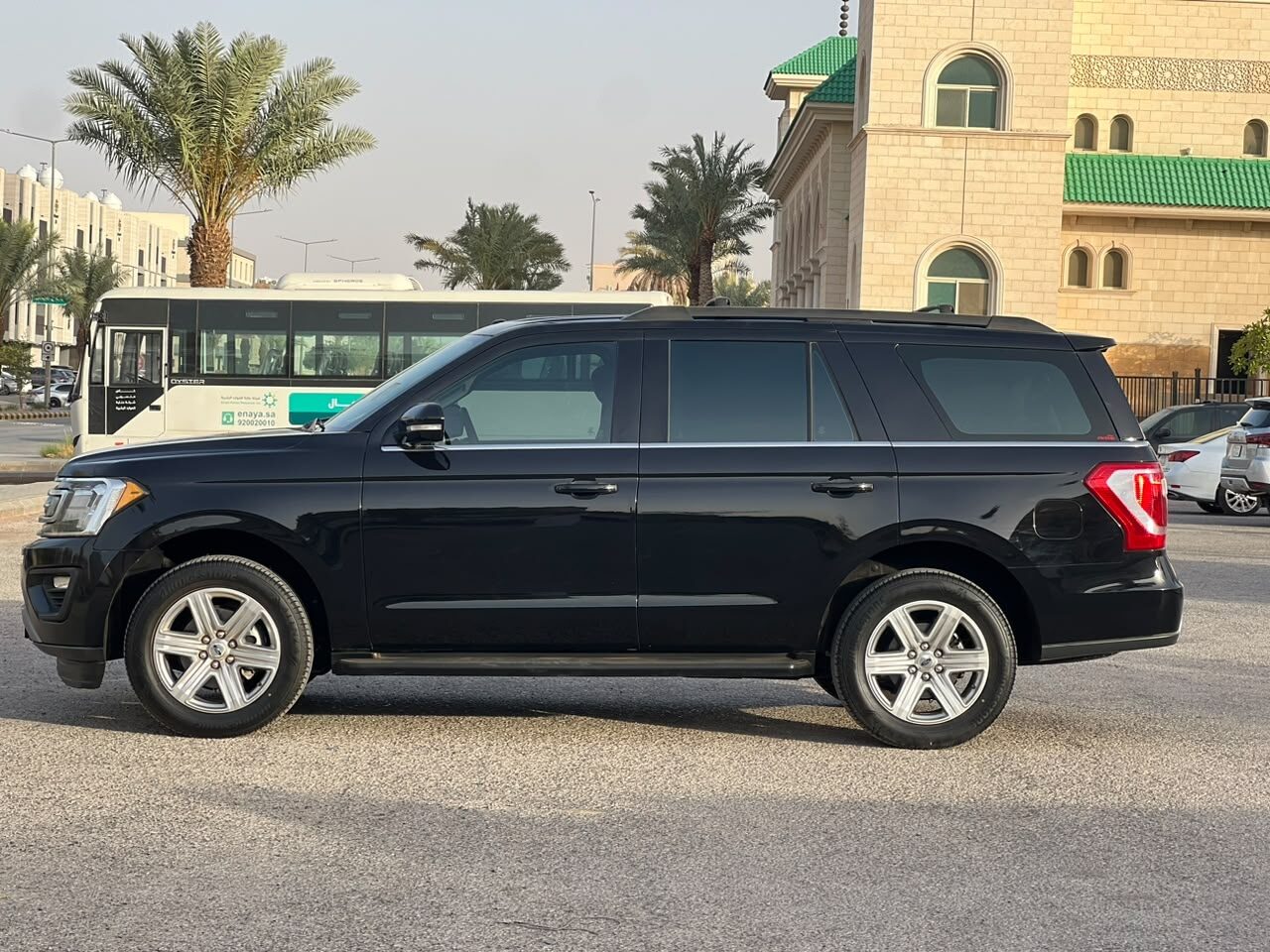 Riyadh, Vehicles, Cars & Trucks , SAR 110000,  Ford Expedition,  2019,  Automatic,  113493 KM,  Car For Sale