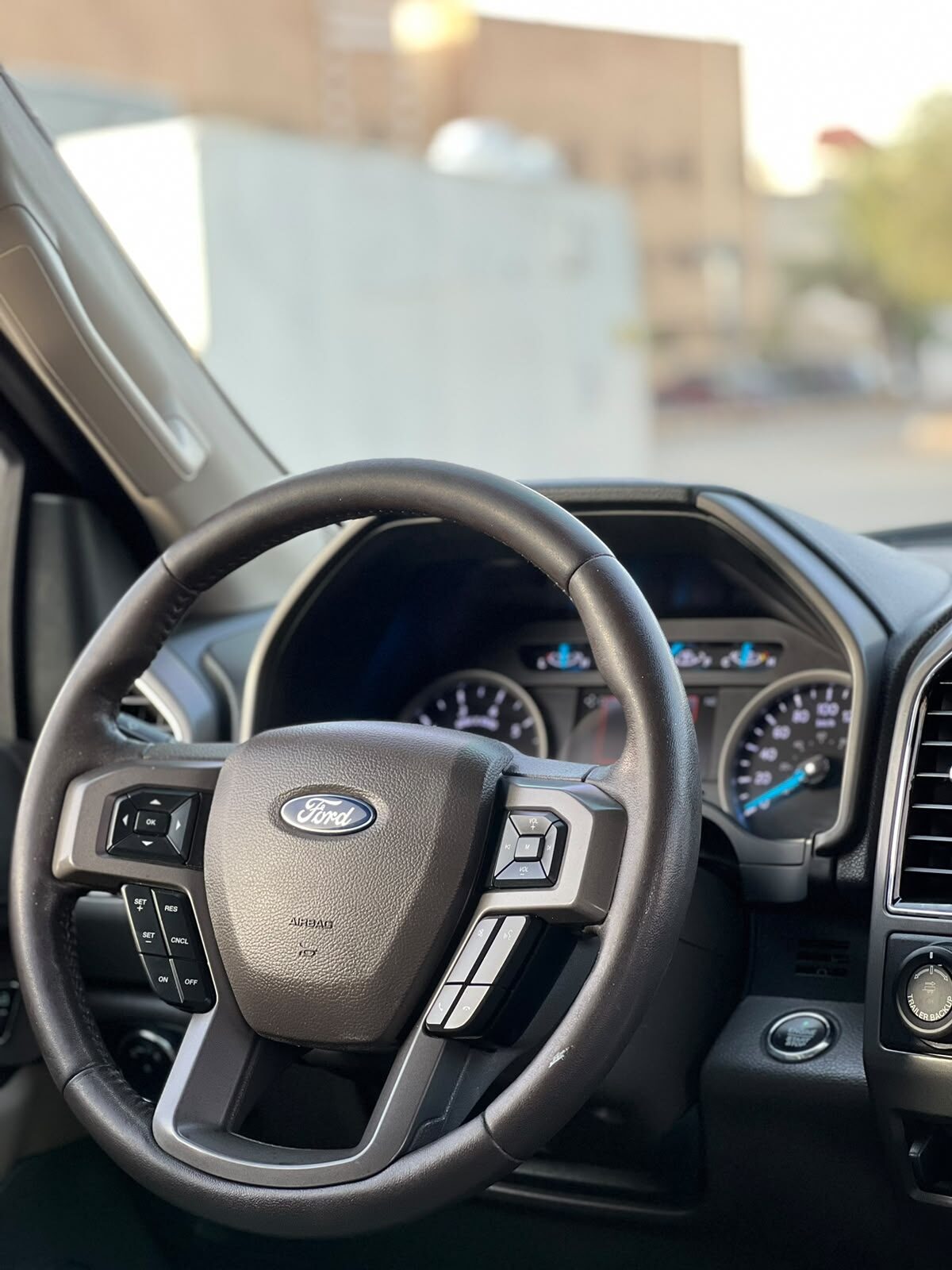 Riyadh, Vehicles, Cars & Trucks , SAR 110000,  Ford Expedition,  2019,  Automatic,  113493 KM,  Car For Sale