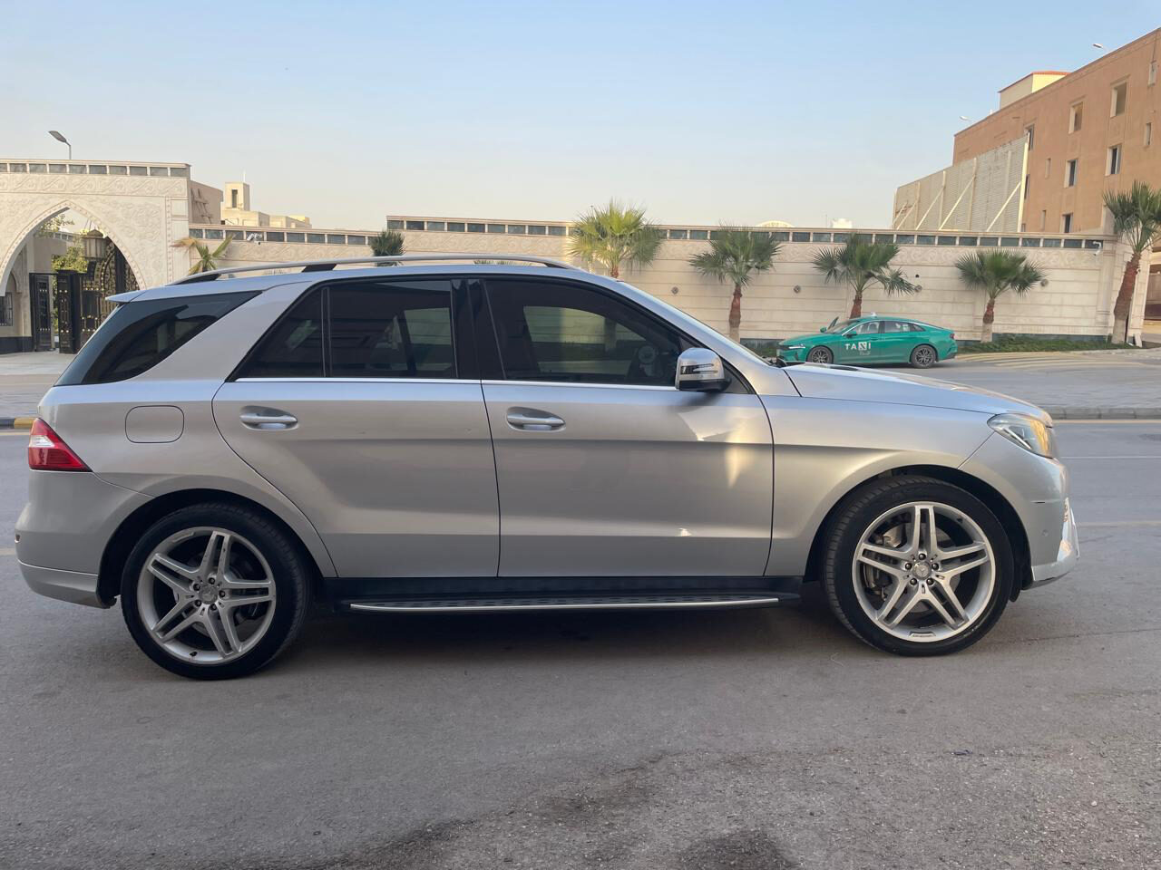 Riyadh, Automotive, Marcedes ML350 2013 Full Option