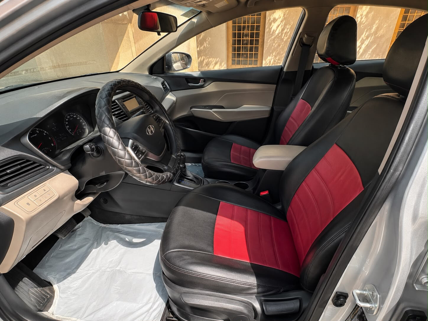 Riyadh, Vehicles, Cars & Trucks , SAR 40000,  Hyundai Accent,  2020,  Automatic,  105000 KM,    Sedan &ndash; Silver | Excellent Condition | SAR 40,000 (SlightlyNegotiable)