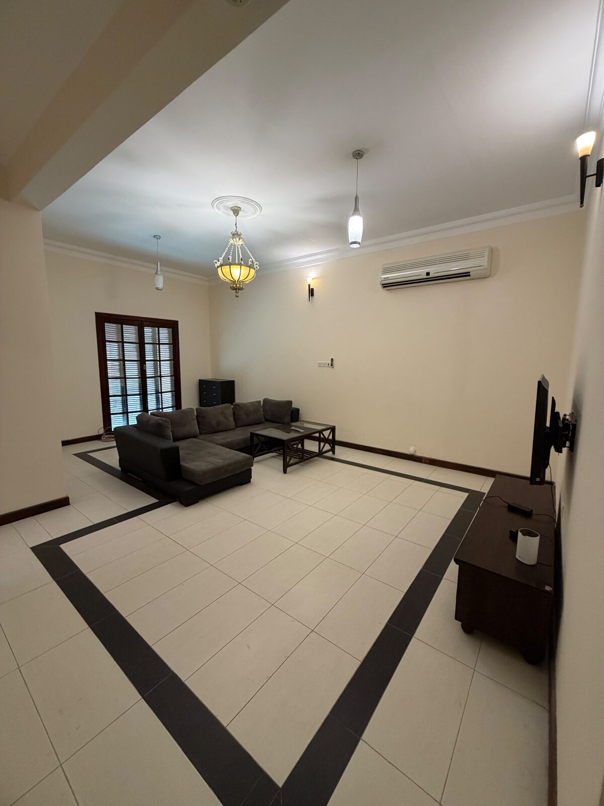 Juffair, Villas, BHD 1100,  For Rent: A Luxurious, Fully Furnished Villa In The Juffair Area