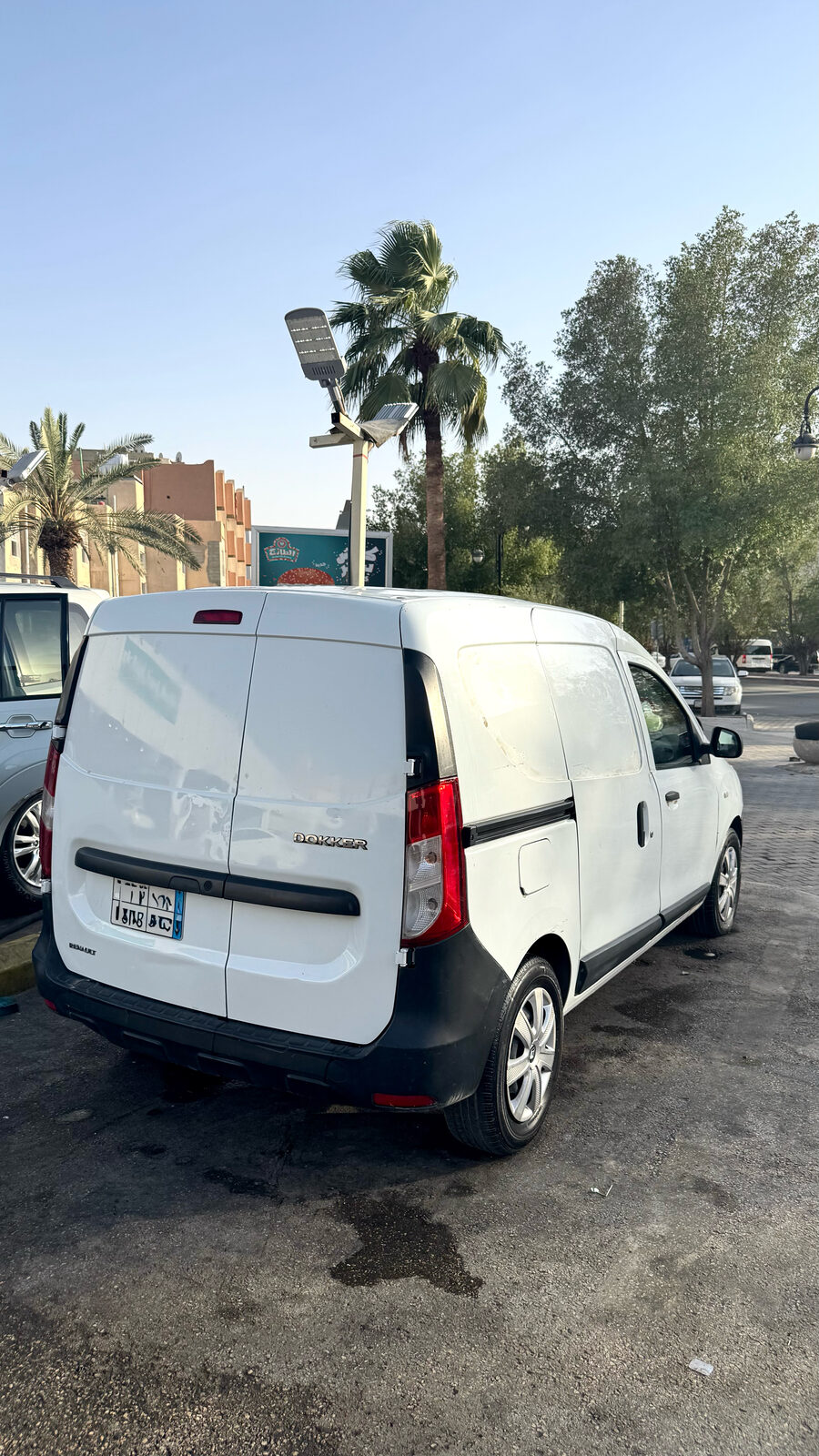 Riyadh, Vehicles, Cars & Trucks , SAR 20000,  Renault 10,  2022,  Manual,  100700 KM,  Renault Dokker