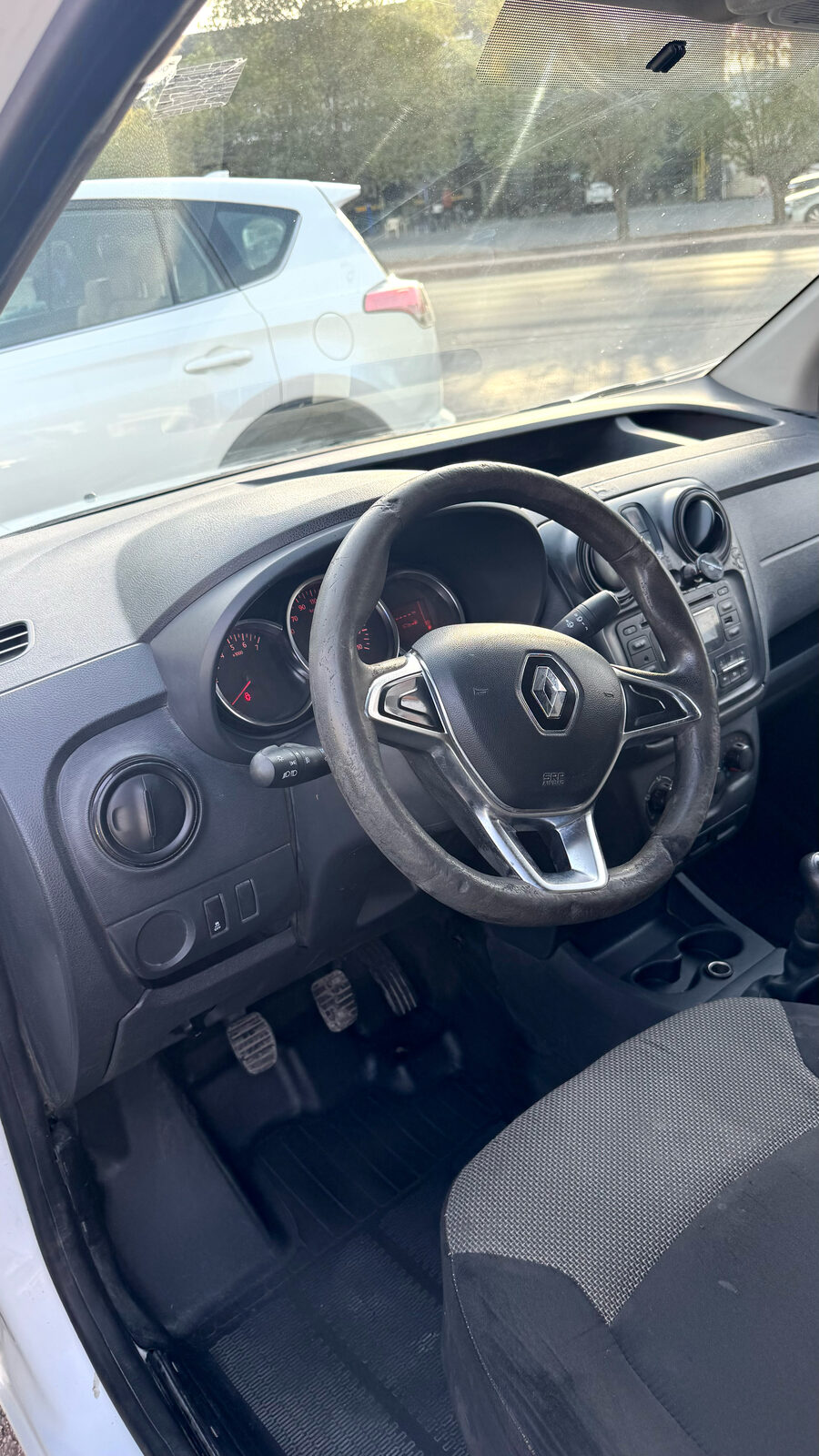 Riyadh, Vehicles, Cars & Trucks , SAR 20000,  Renault 10,  2022,  Manual,  100700 KM,  Renault Dokker