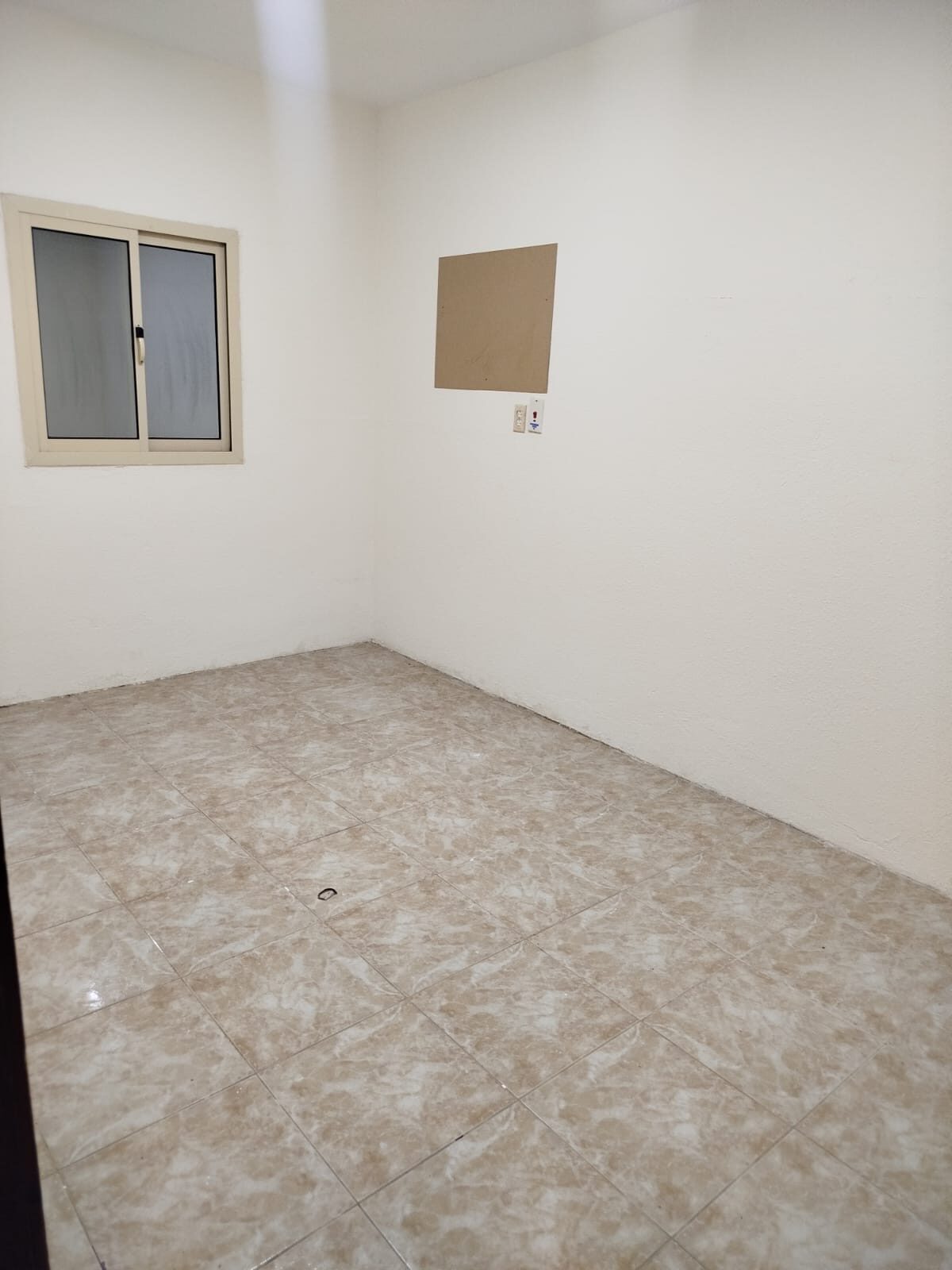 Jubail, Rooms for Rent, SAR 1000/month,  🏠 Non Furnished Room Available For Rent