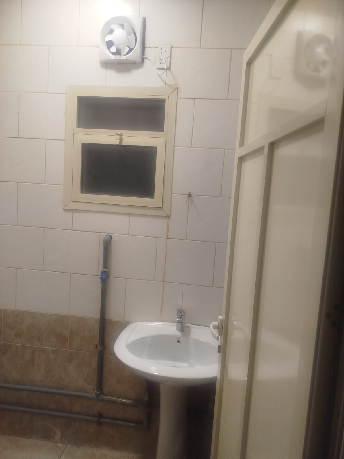 Jubail, Rooms for Rent, SAR 1000/month,  🏠 Non Furnished Room Available For Rent