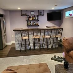 New York, Construction, Create The Ultimate Basement Bar In Urbandale For Every Occasion