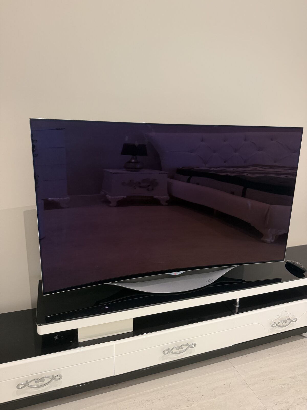 Riyadh, Electronics, LG OLED TV