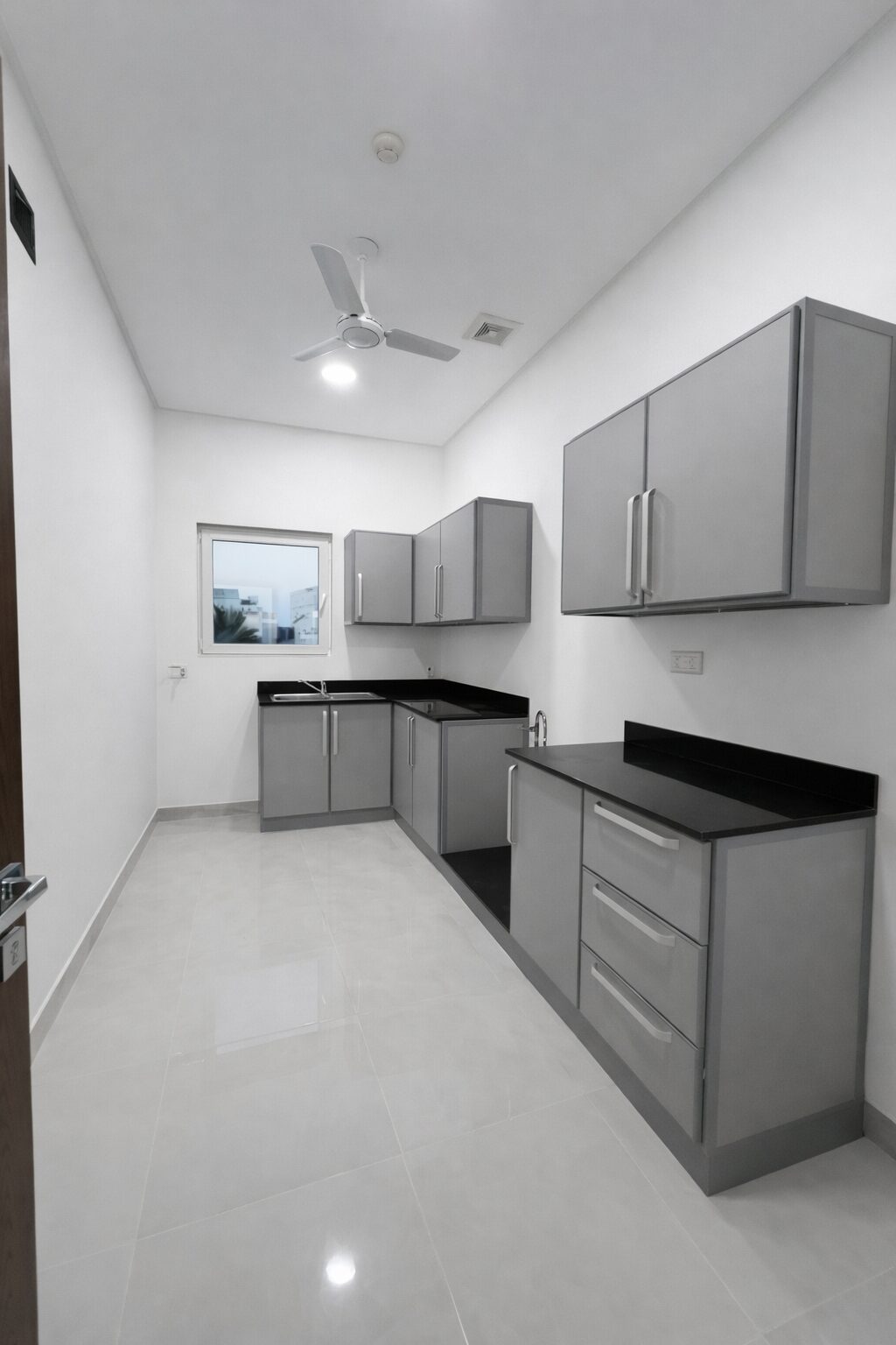 Jidhafs, Apartments, Flats, Houses & Villas, BHD 280/month,  2 BR,  For Rent Brand New Flat In North Sehla Inclusive With Electricity