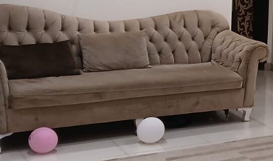 Jeddah, Household Items, SAR 1400,  House Hold Item For Sale - Bed Set, Sofa, AC