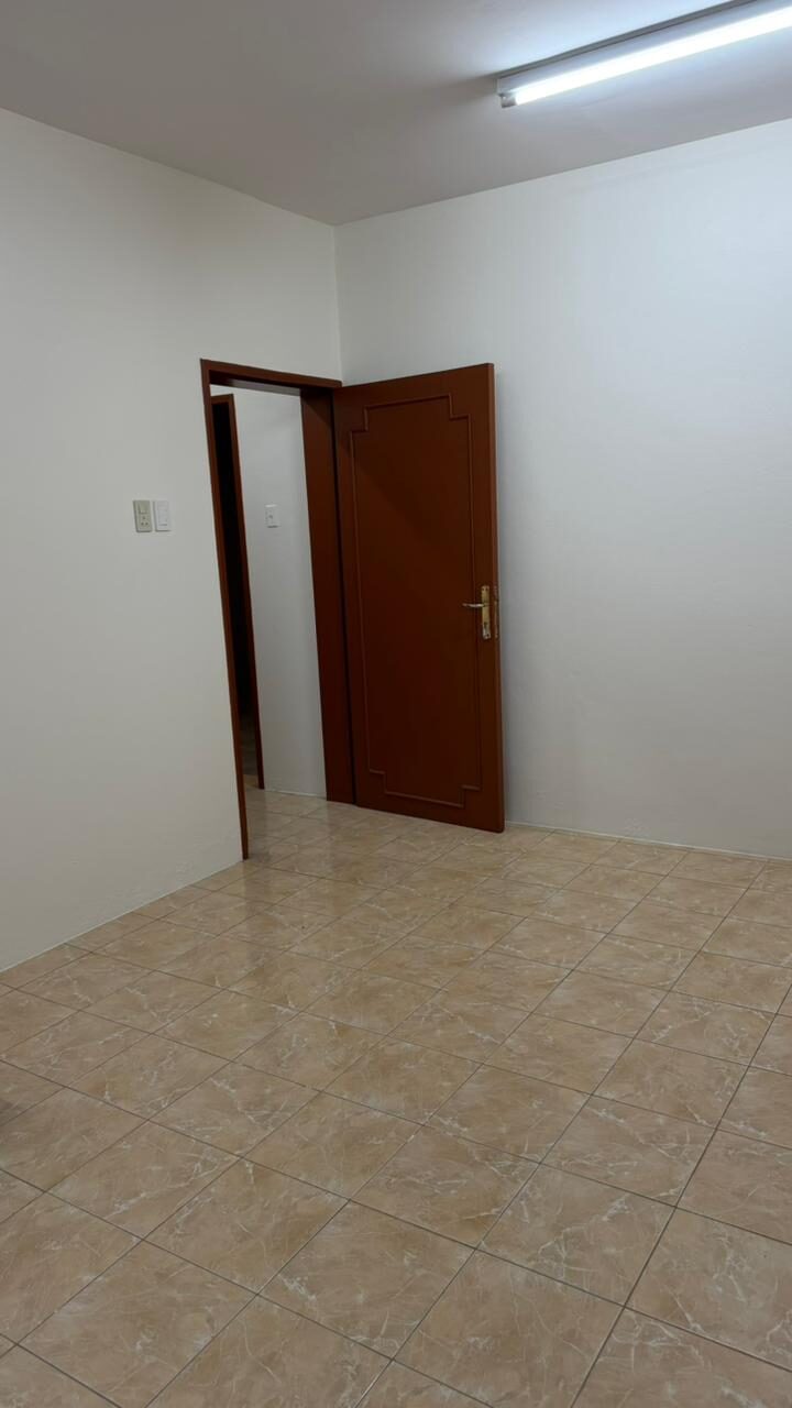 Madinat Al Ummal, Bedspace For Rent, SAR 1000/month,  270 Sq. Feet,  Executive Bachelor Room Available For Rent In Family Flat ***Ground Floor***
