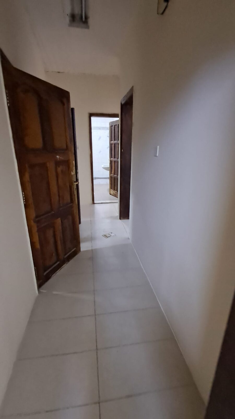 Gudaibiya, Apartments, Flats, Houses & Villas, BHD 210/month,  2 BR,  Unfurnished Flat For Rent With EWA Inclusive