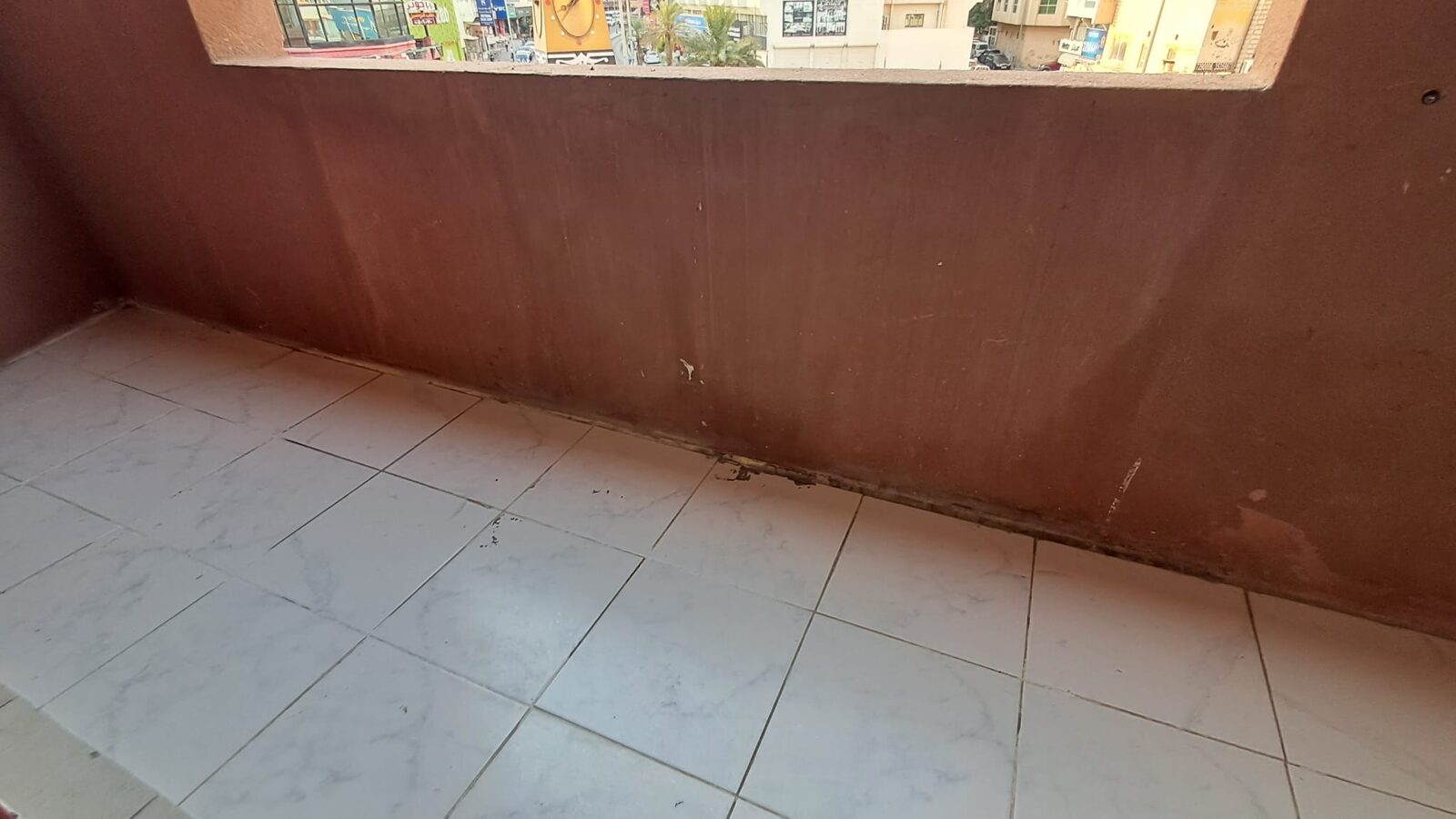 Hoora, Apartments, Flats, Houses & Villas, BHD 200/month,  2 BR,  Semi Furnished Flat For Rent With Balcony, Lift, Security, AC, Etc...