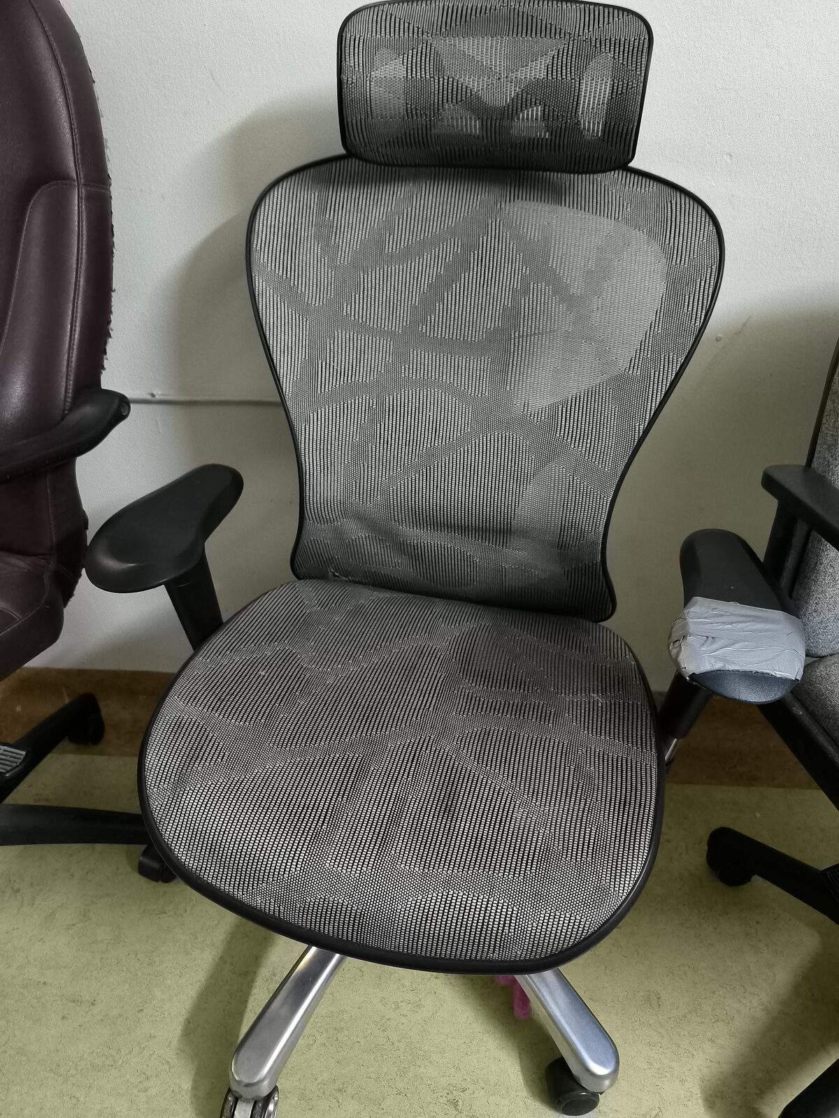 Riyadh, Furniture, SAR 30,  Office Chairs