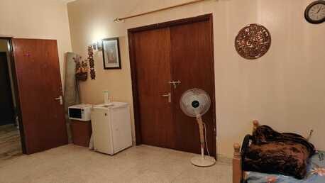 Al Aziziyah, Apartments, Flats, Houses & Villas, SAR 850/month,  Furnished,  1 BR,  0597511570 Sq. Meter,  Room For Executive Bachelor Available In A Family Flat