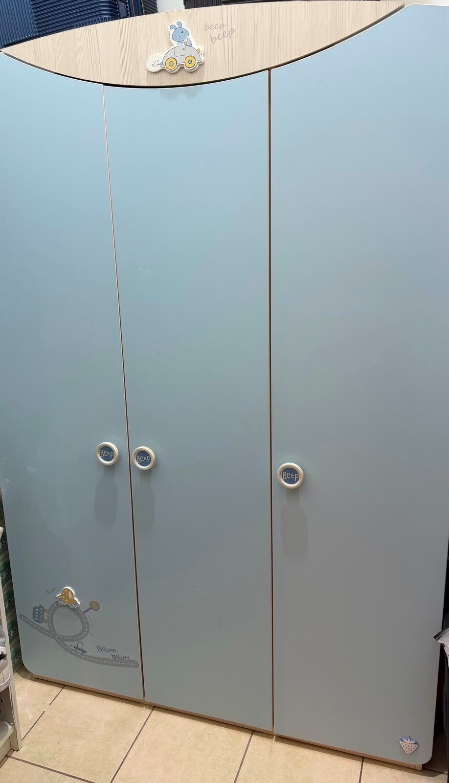 Salmiya, Baby & Kid Stuff, KWD 25,  Selling Kid Cupboard