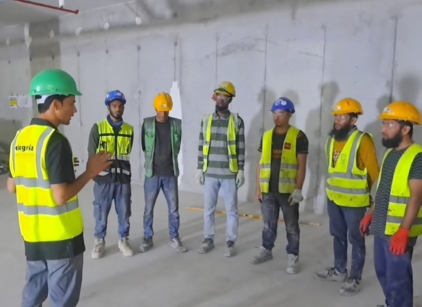 Riyadh, Job Seekers, HSE Officer / Safety Officer | NEBOSH IGC & OSHA Certified | Transferable Iqama | All KSA