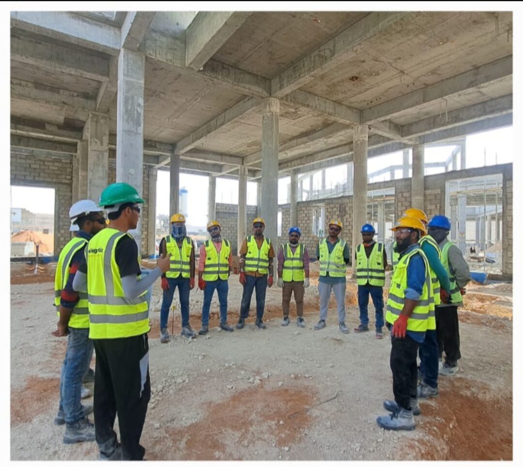 Riyadh, Job Seekers, HSE Officer / Safety Officer | NEBOSH IGC & OSHA Certified | Transferable Iqama | All KSA