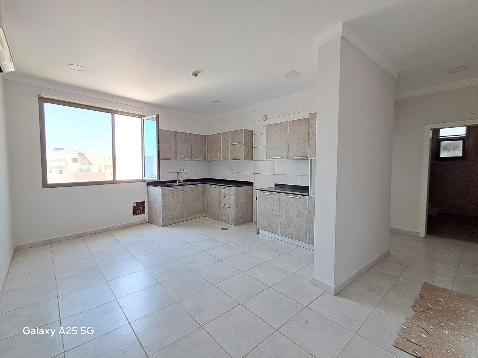 Tubli, Apartments, Flats, Houses & Villas, BHD 150/month,  1 BR,  1 Bedroom Flat In Tubli 150 Rent, Without Ewa.