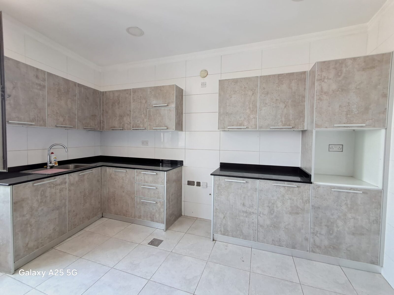 Tubli, Apartments, Flats, Houses & Villas, BHD 150/month,  1 BR,  1 Bedroom Flat In Tubli 150 Rent, Without Ewa.