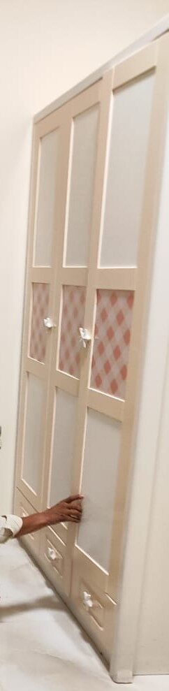 Madinah, Furniture, SAR 1100,  Household Items For Sale &ndash; Bed, Wardrobe, AC & Cooking Range