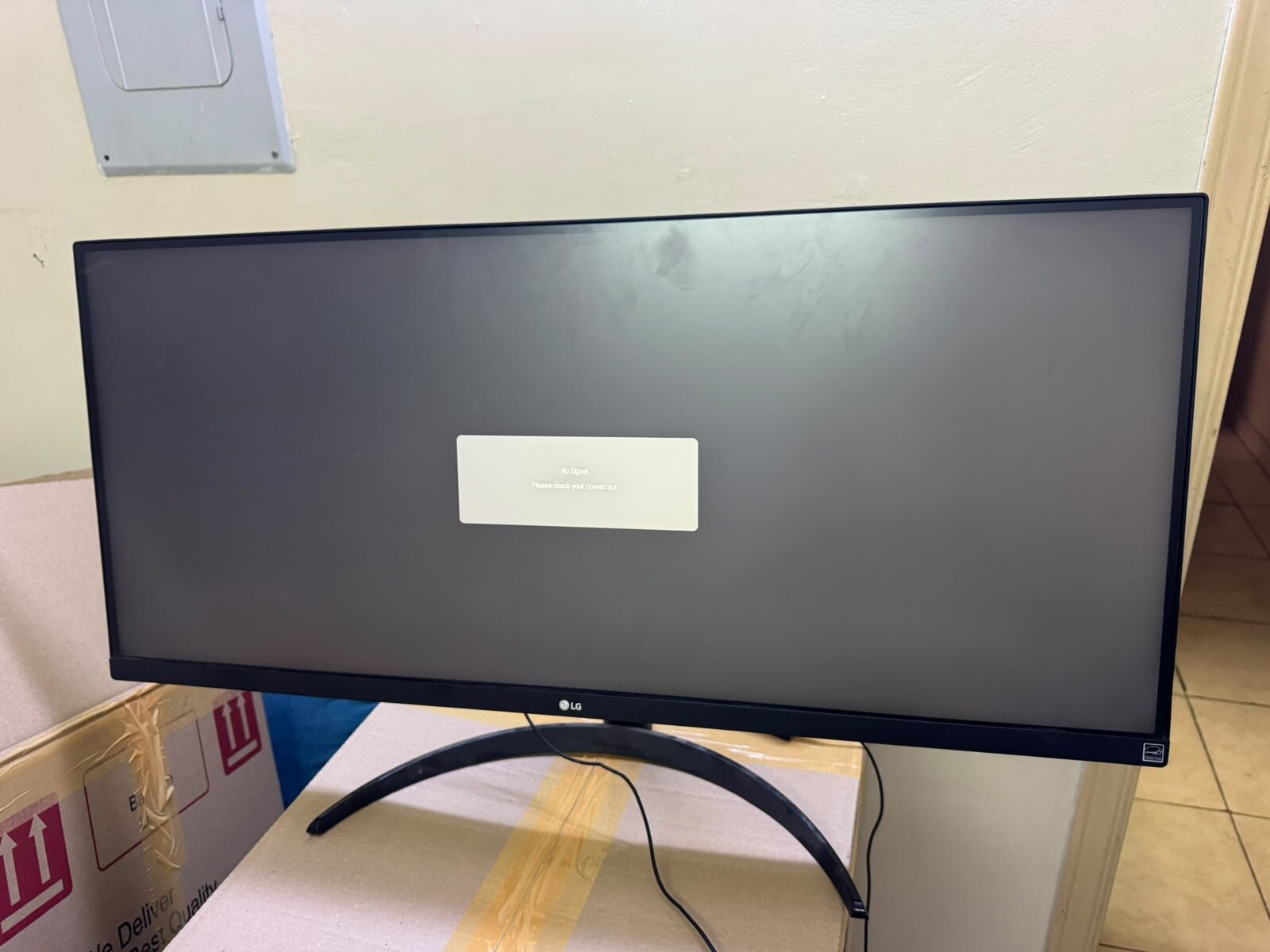 Umm Al Hamam, Electronics, SAR 900,  LG 34WP500-B 34" UltraWide IPS Monitor