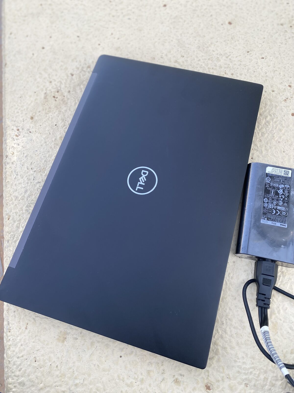 Riyadh, Computers, SAR 890,  Dell I7-8th,16GB RAM,Price Is Fixed 890 Sr