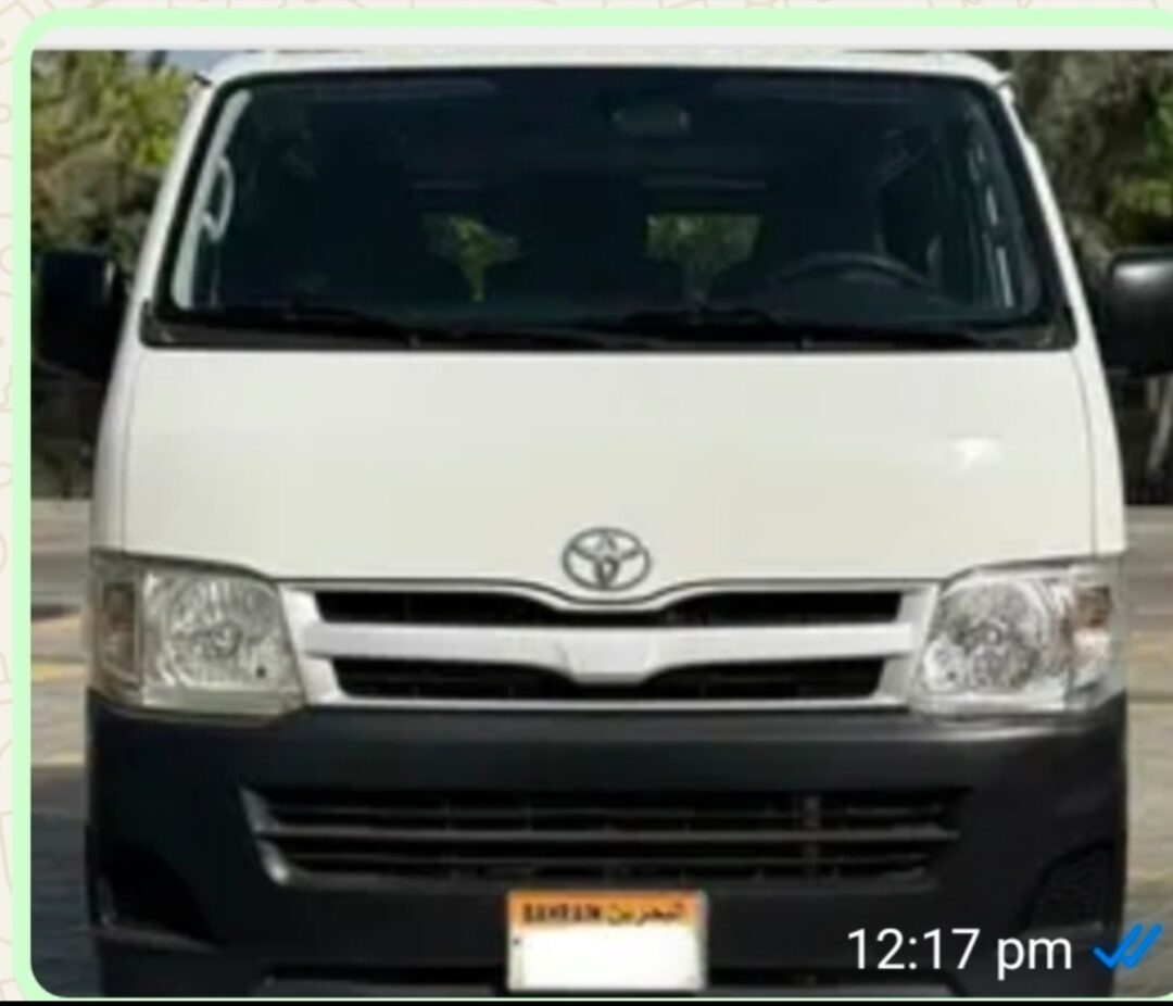 Manama, Vehicles, Cars & Trucks , Toyota Hi-Ace,  2015,  Manual,  228000 KM,   Toyota Hiace Cargo Goods Delivery Bus.