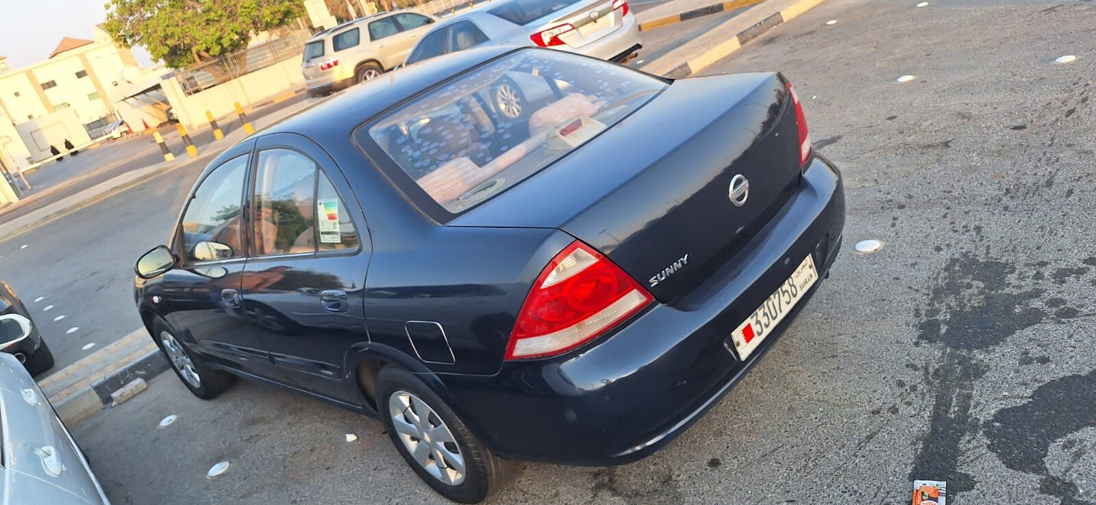 Muharraq, Vehicles, Cars & Trucks , BHD 1100,  Sunny,  2009,  Automatic,  200 KM,  Nissan   For Sale