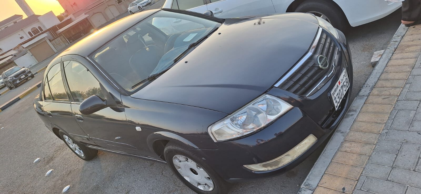 Muharraq, Vehicles, Cars & Trucks , BHD 1100,  Sunny,  2009,  Automatic,  200 KM,  Nissan   For Sale