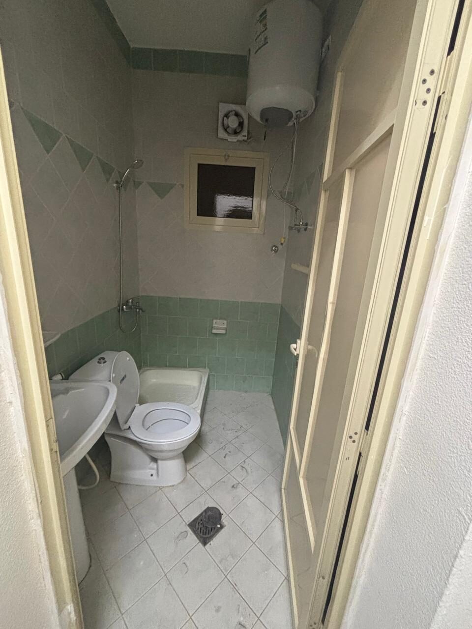 Jubail, Apartments, Flats, Houses & Villas, SAR 1000/month,  1 BR,  1 Bedroom For Rent In DAKHAL MAHDUD &ndash; Separate Entrance, Attached Bathroom & Kitchen Space
