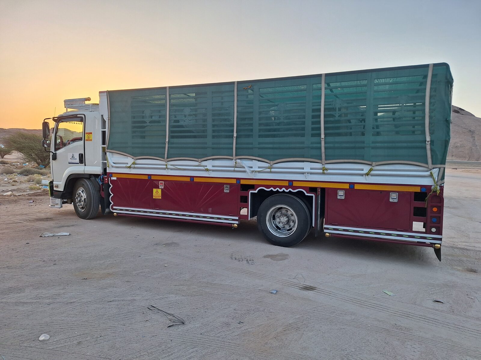 Riyadh, Relocation, RIYADH MOVER AND PAKERS
