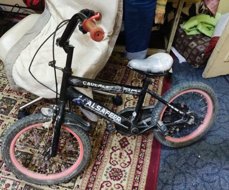 Al Shemaysi, Household Items, House Hold Items On Through Away Price