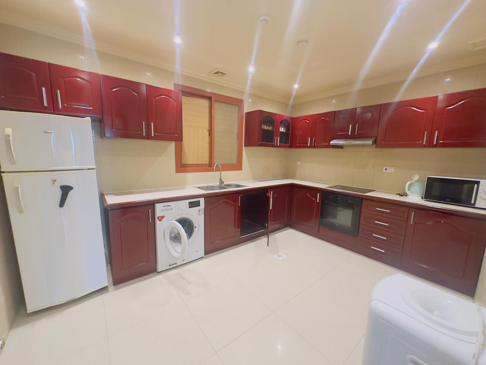 Juffair, Apartments, Flats, Houses & Villas, BHD 380/month,  Furnished,  2 BR,  130 Sq. Meter,  FURNISHED 2BHK |CLOSED KITCHEN | BALCONY|INCLUSIVE