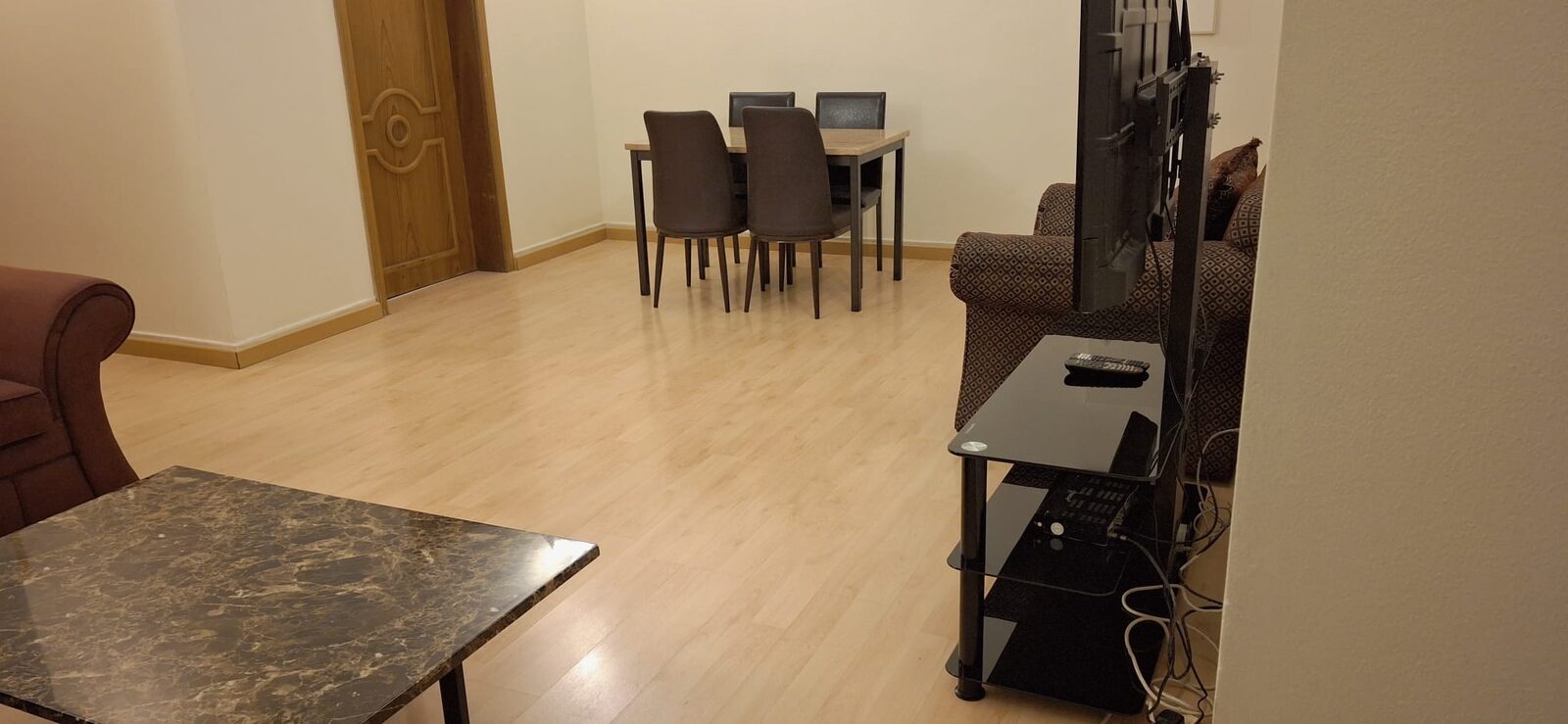 Juffair, Rooms for Rent, BHD 150/month,  Furnished,  150 Sq. Meter,  Flat / Room For Rent