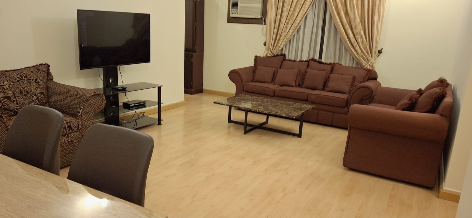 Juffair, Rooms for Rent, BHD 150/month,  Furnished,  150 Sq. Meter,  Flat / Room For Rent