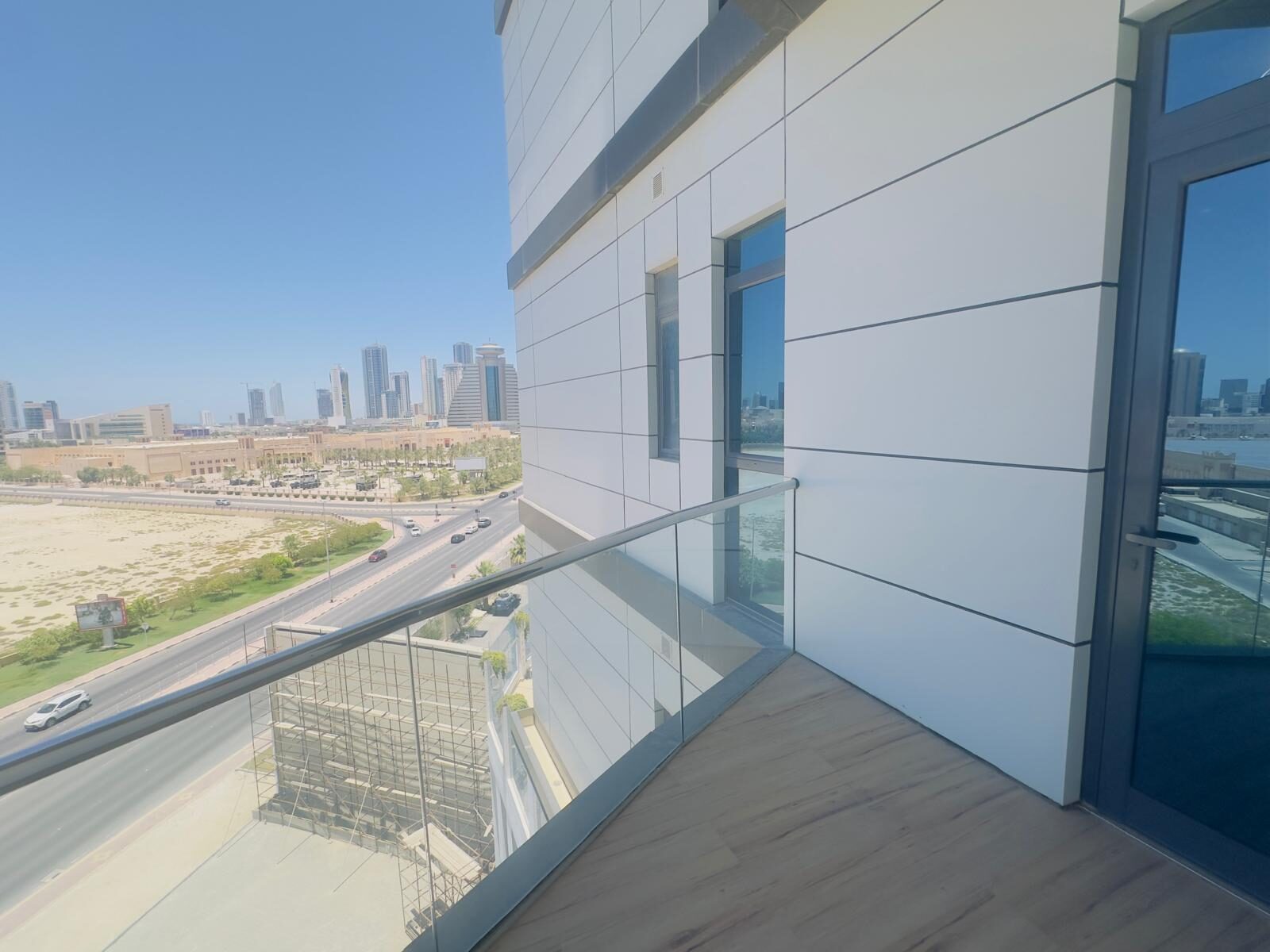 Sanabis, Apartments, Flats, Houses & Villas, BHD 550/month,  Furnished,  2 BR,  140 Sq. Meter,  Brand New Luxury 2 Bedroom Apartment + Maid&rsquo;s Room