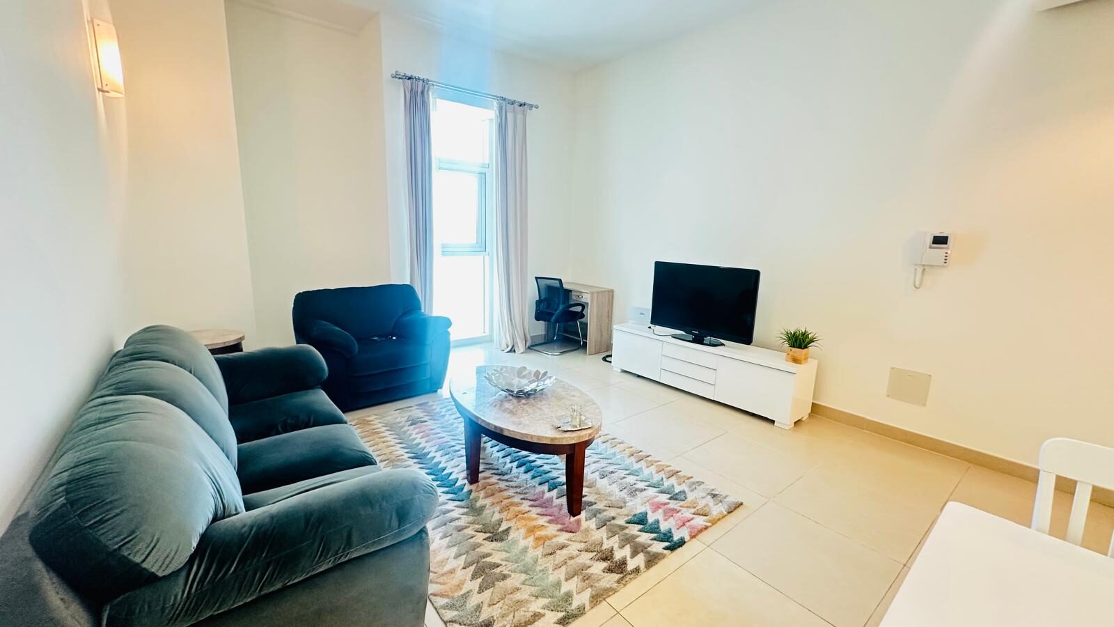Manama, Apartments, Flats, Houses & Villas, BHD 400/month,  1 BR,  110 Sq. Meter,  Unlimited EWAIHouse KeepingIWifi -partial Sea View