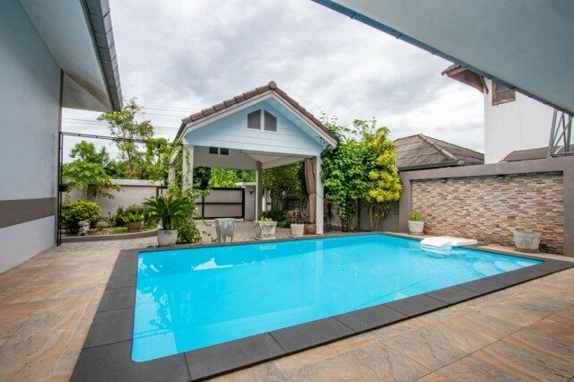 Bangkok, Real Estate For Sale, THB 3999000,  2 BR,  464 Sq. Feet,  Nam Phrae Zone - #Hang Dong, Selling For Only 3,999,000 Baht, 464 Sq M. Contemporary