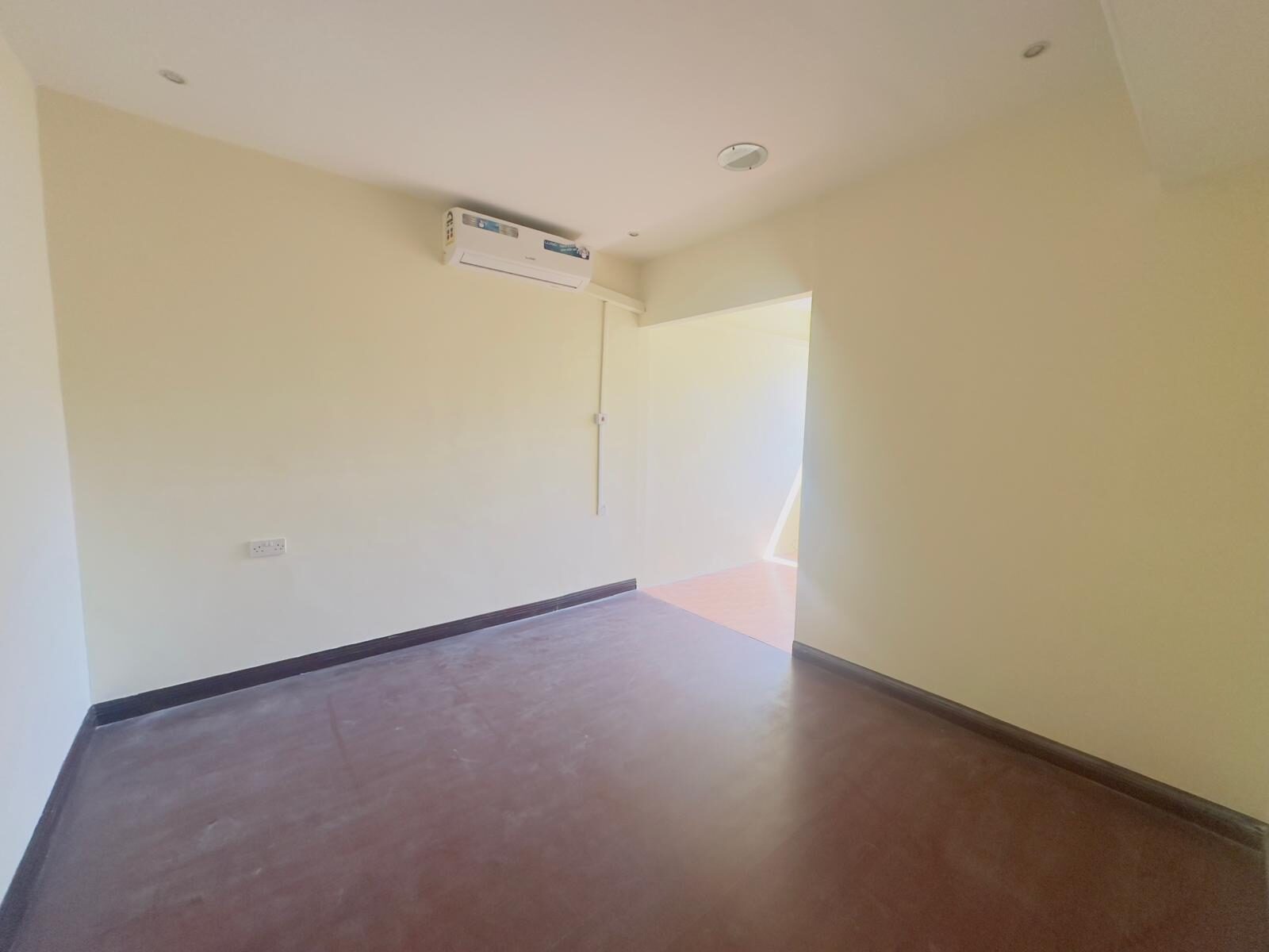 Adliya, Apartments, Flats, Houses & Villas, BHD 400/month,  3 BR,  160 Sq. Meter,  Semi Furnished Double Store Villa In Adliya - Reduced Rent