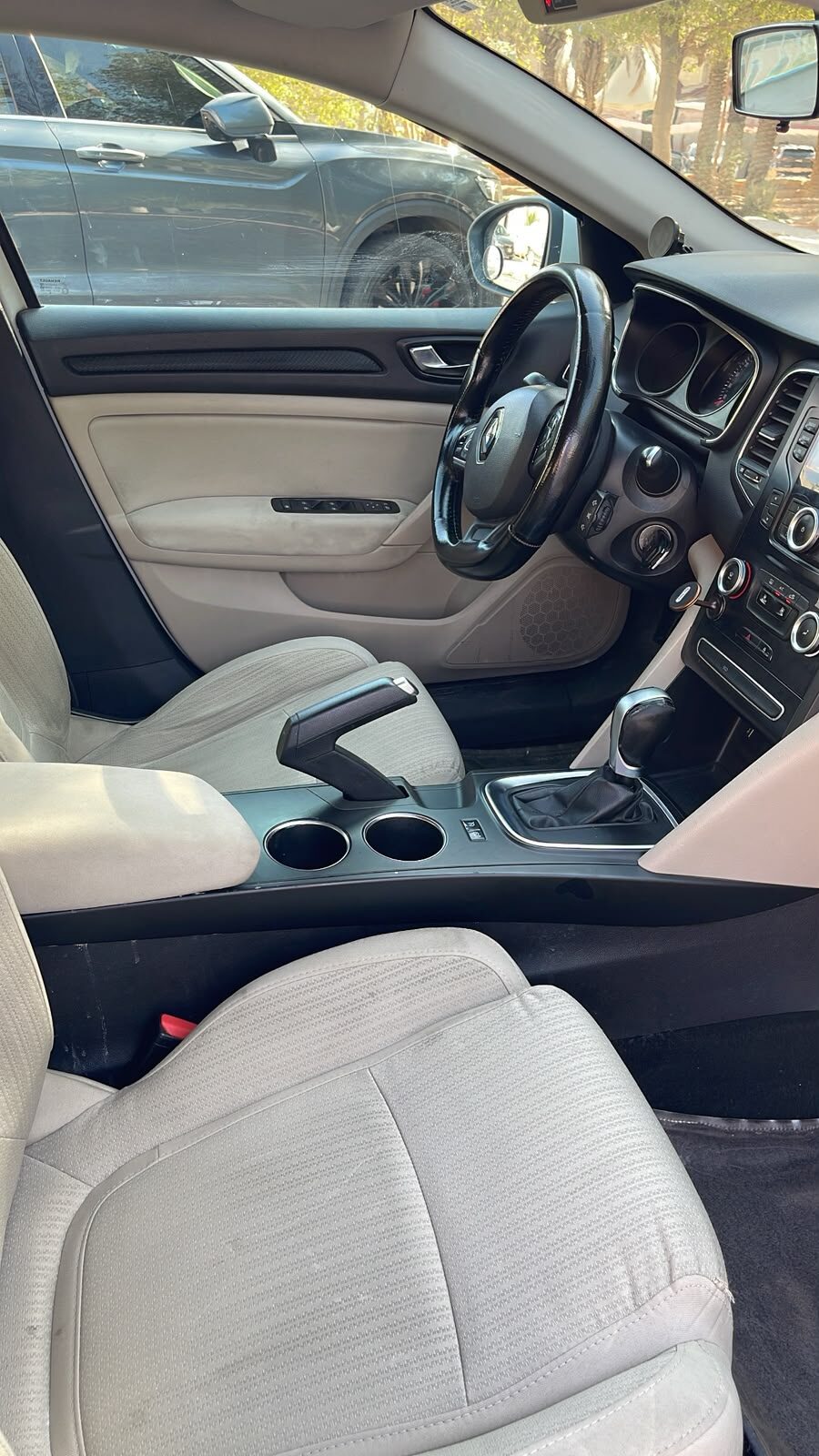 Al Sahafa, Vehicles, Cars & Trucks , SAR 16,  Renault Megane 2020,  2020,  Automatic,  186000 KM,  Renault Megane For Sale