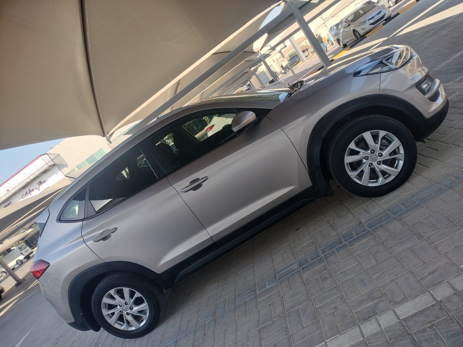 Manama, Vehicles, Cars & Trucks , Hyundai Tucson,  2020,  Automatic,  100000 KM,     ( Brand New Condition )